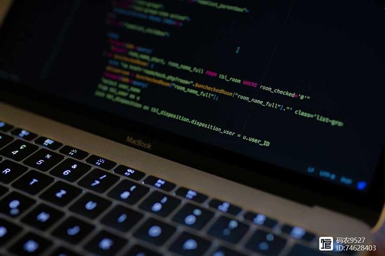 如何使用Python的sys.exc_info()方法来获取当前异常信息？