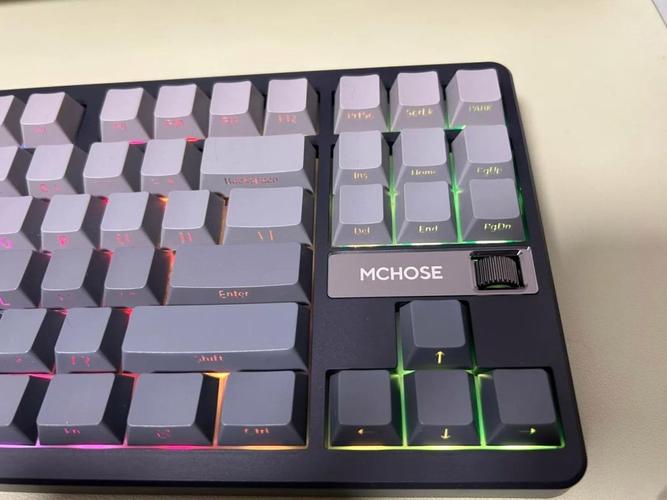 机械键盘送人推荐哪个品牌型号比较好？