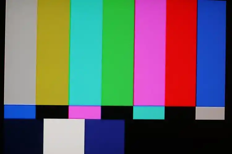 为什么光屏无法接收到图像信号？