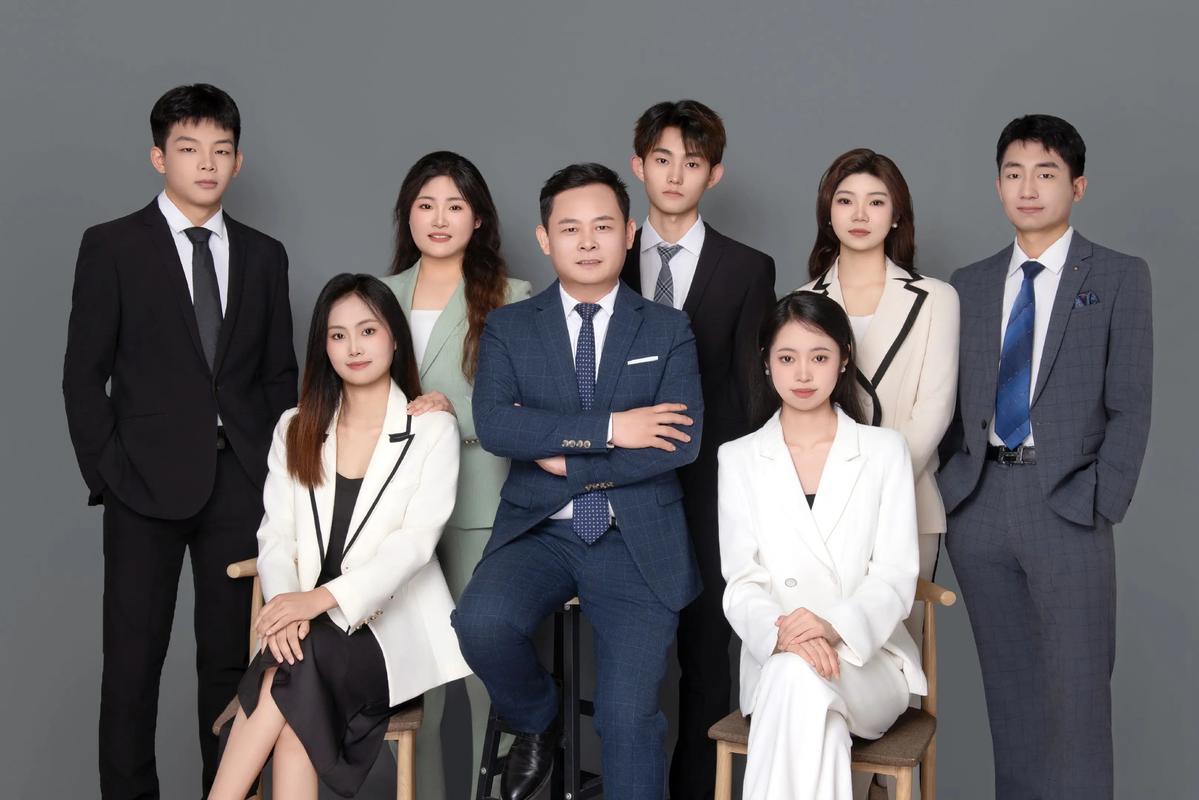 百度SEO精英团队有哪些成员？