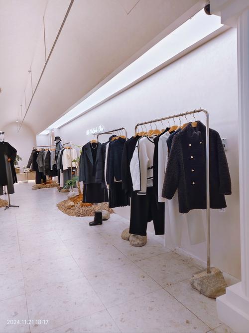 如何挖掘百度热门服装店，找到最适合自己的风格天堂？