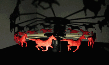 如何将PHP走马灯功能与图片结合实现动态展示？