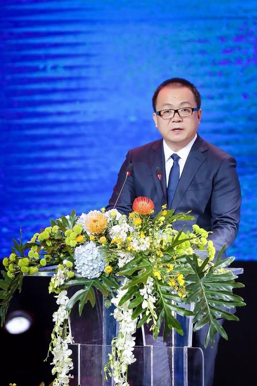 百度文库谢荣文个人中心深度解析，如何走谢荣文专用权之路？