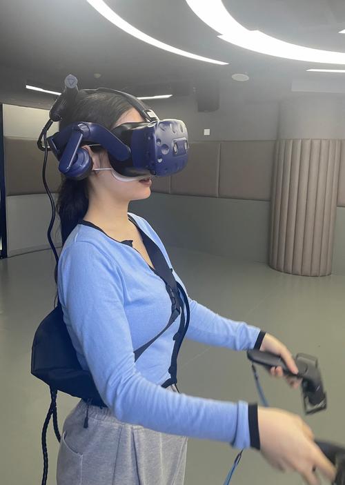 在元宇宙中，能否通过Three.js体验一场VR电影，享受视觉盛宴？