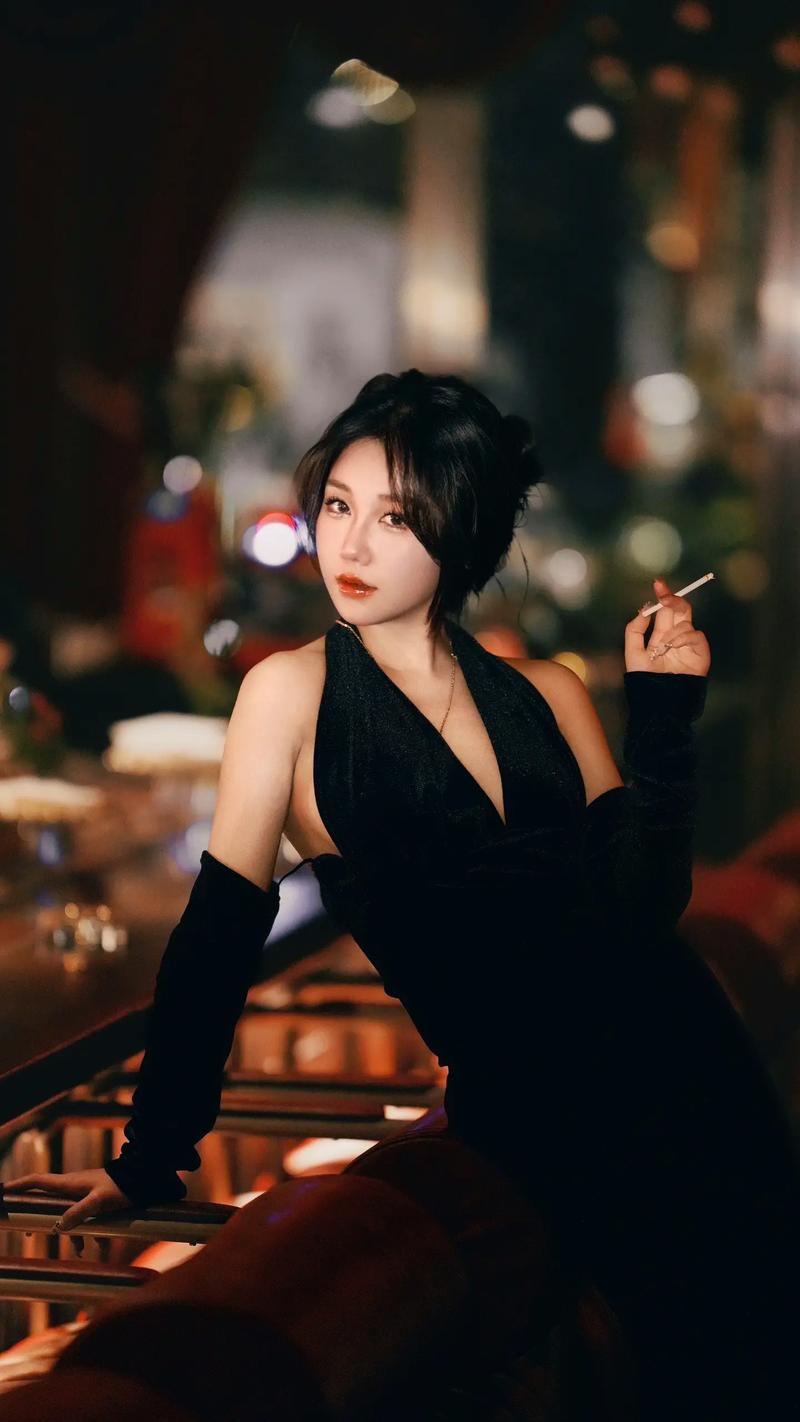 深夜熬夜爬取美女美图，这刺激的挑战，你敢来吗？哈哈！