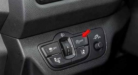 如何将闪亮选项添加悬停按钮实现互动效果？