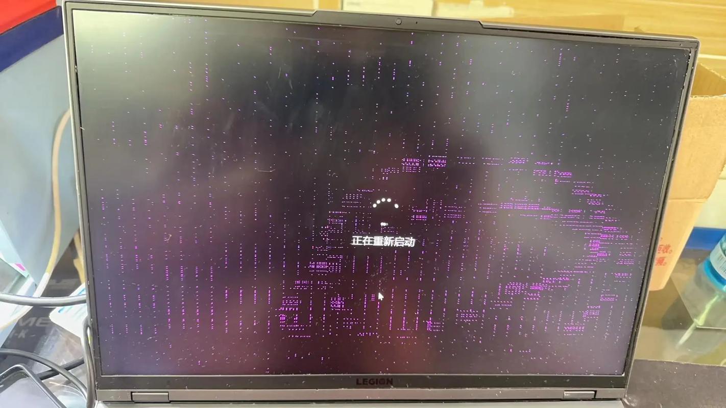 电脑显卡损坏后会出现哪些具体故障现象？