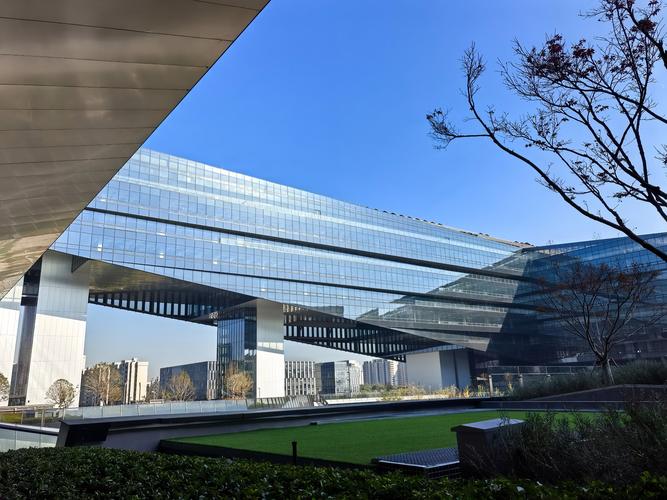 青浦SEO哪家更优，首选效果显著的是哪家呢？