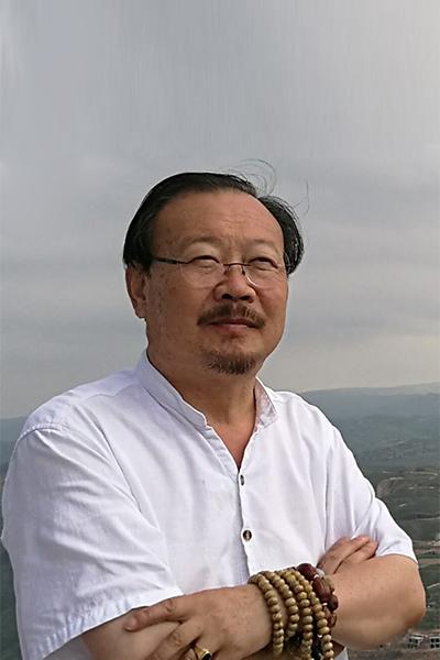 李自强如何成为引领中国音乐产业新潮流的领军人物?