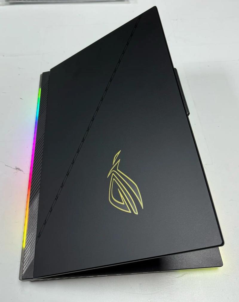 哪款ROG系列笔记本性价比最高，在电脑数码排行榜上霸榜？