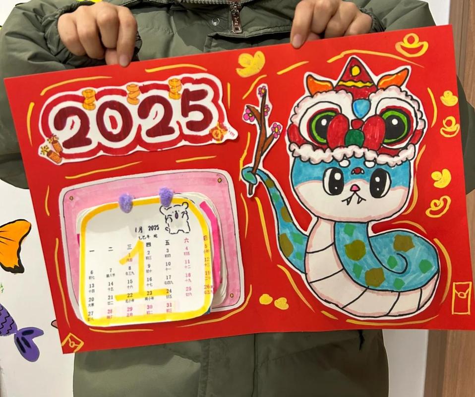 如何从网页设计日历中汲取灵感与创意，构建素材库？