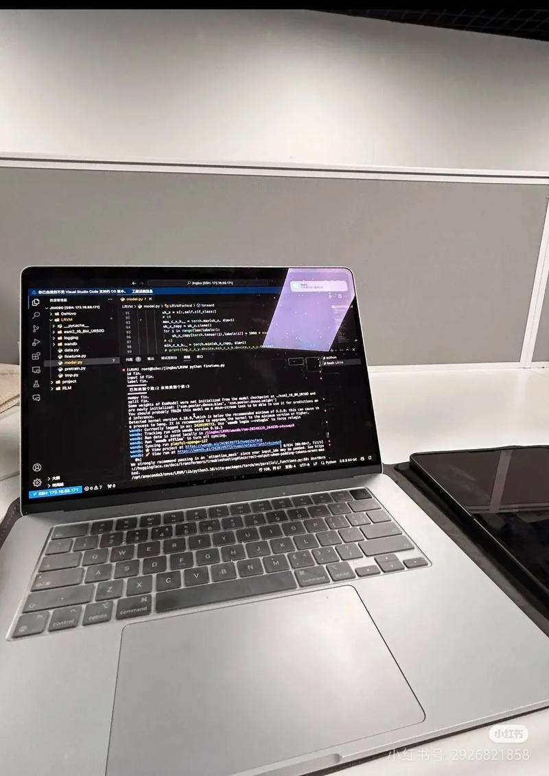 PHP中如何运用Trait实现代码复用和模块化设计？