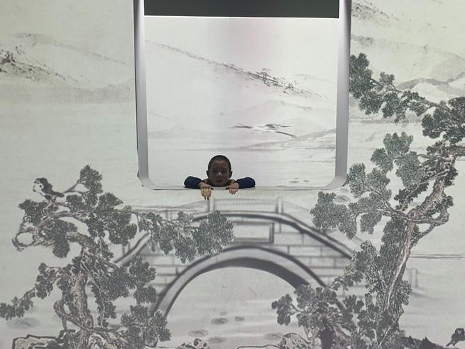 如何快速构建元宇宙专属虚拟形象，实现实时互动超酷炫效果？