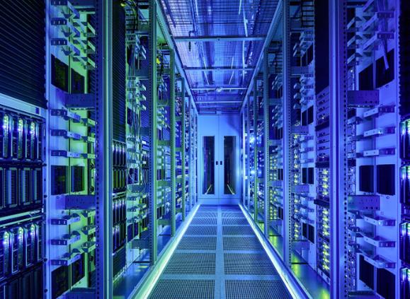 2026年越南外贸独立站服务器如何选择，避免踩坑实战建议？