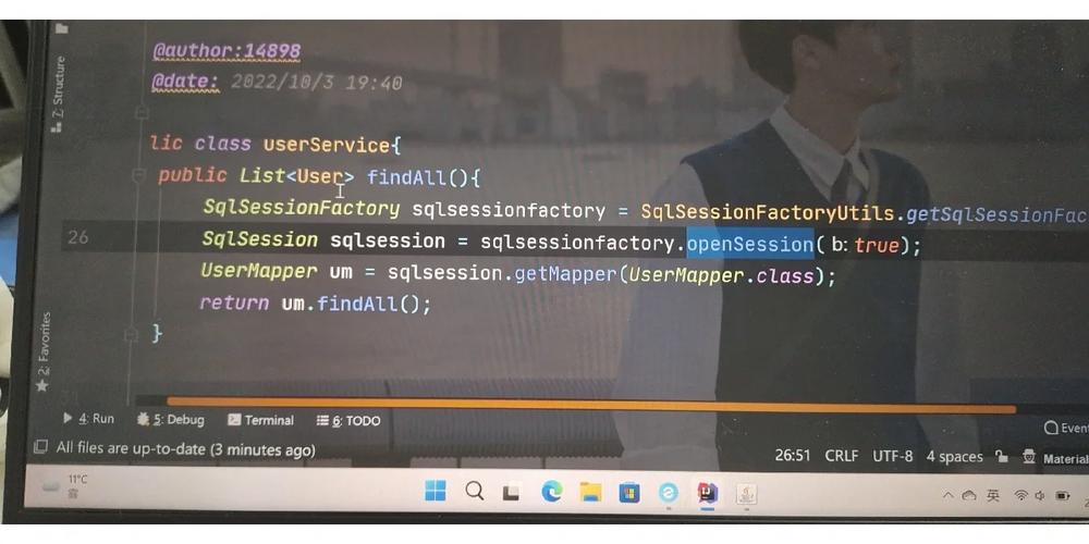 Java中如何通过Optional避免空指针异常？
