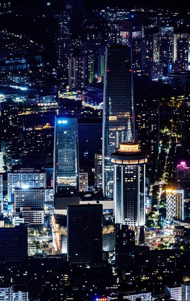 请问您想查找哪个以A开头的城市？