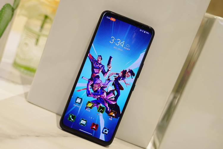 ROG 7 Pro能否继续书写高端游戏手机巅峰之作的辉煌历史？