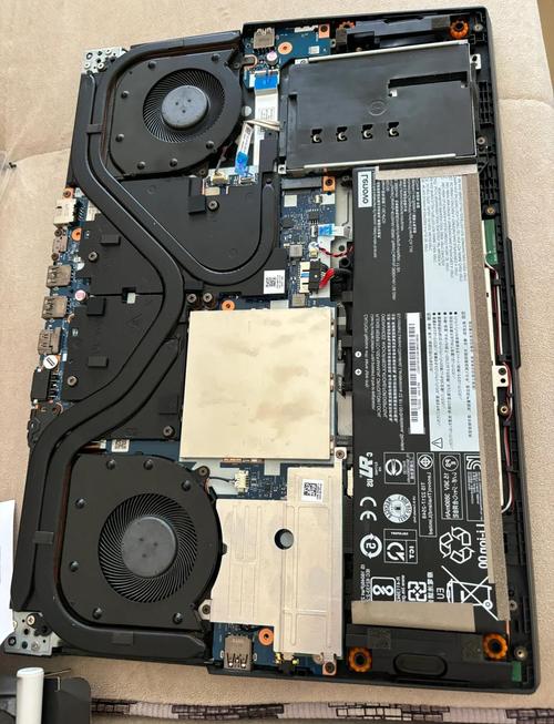 联想拯救者y7000p笔记本如何升级加装内存条教程详细步骤？