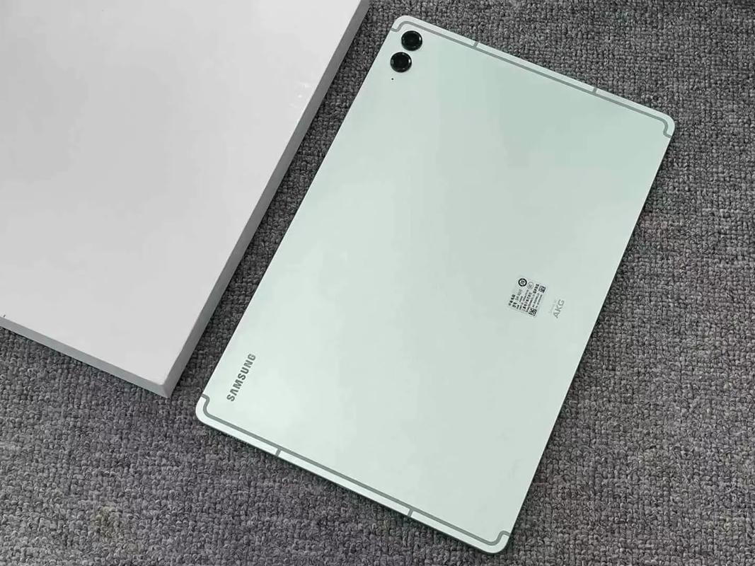 三星 Galaxy Tab S9 系列平板，适合开学季学生使用吗？