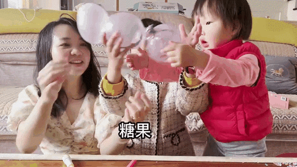 如何制作创意九宫格动态图，一秒抓住观众目光？
