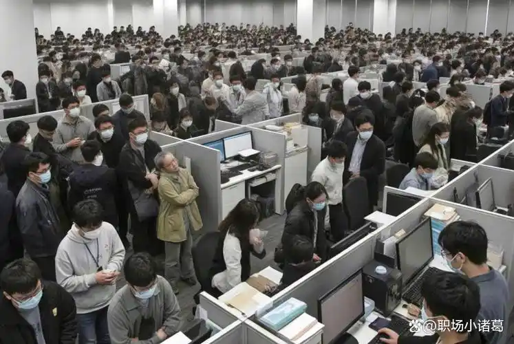 大规模裁员，计算机会否步土木后尘？