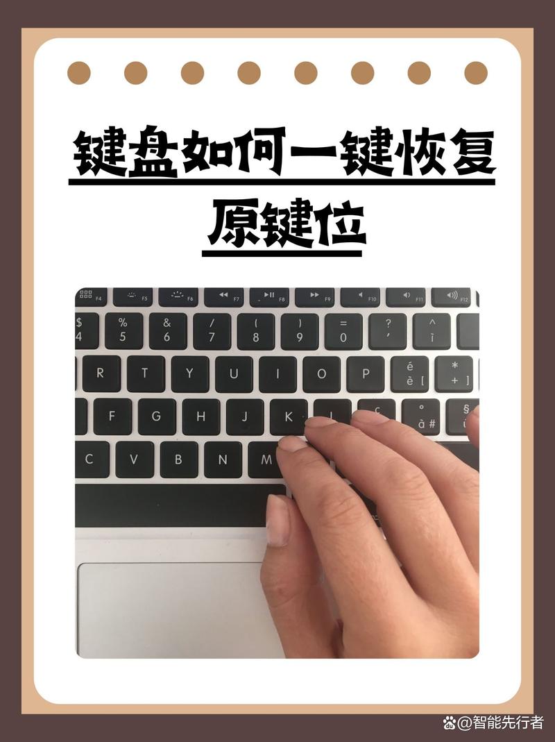 如何让Activity启动时EditText自动弹出软键盘？