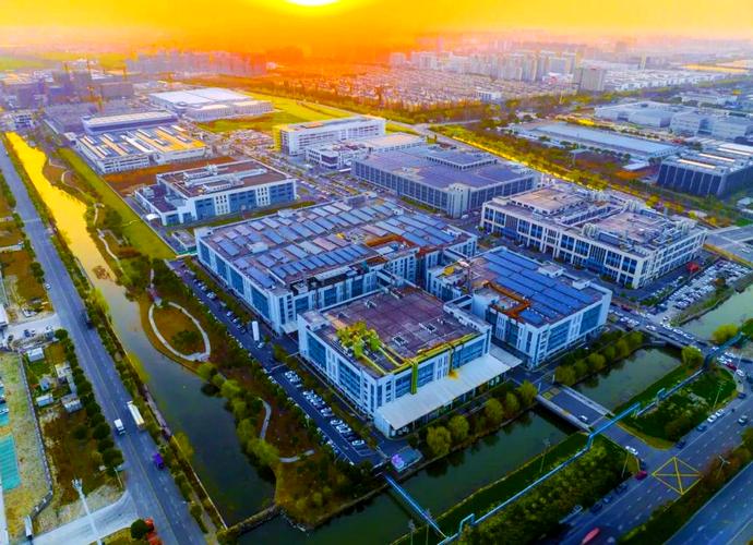海宁海盐地区专业网站建设深度探究，海盐与海宁互联网建设之道是怎样的？