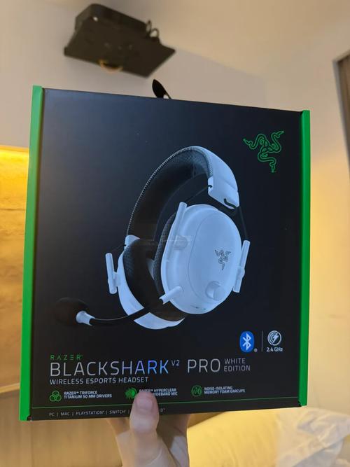 这款 v2 Link Pro 爆款神器，用户热荐，有没有人知道它是怎么成为爆款的呢？