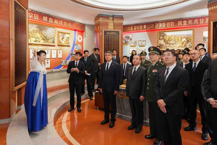 中朝高层互访频繁，未来中朝关系将如何深化发展？