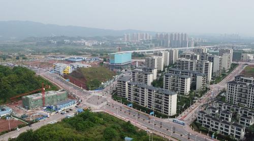 悦来和项目讲解之间本质区别是什么？