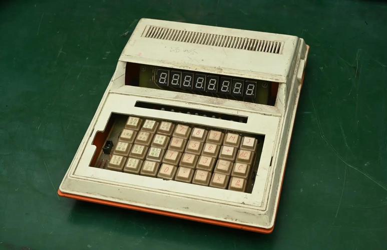 我国第一台计算机叫什么名字？