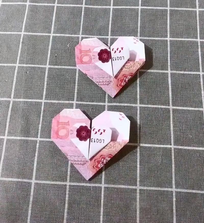 抖音记事本编写爱心小程序教程，如何实现简单易学？