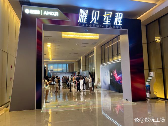 友甄旗舰店是甄选友山互联网科技，引领网站建设、制作与开发的先锋吗？
