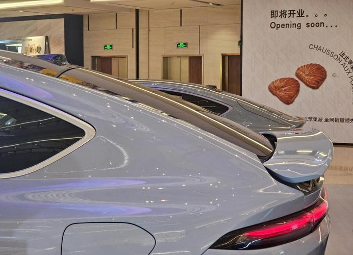 ES6的尾调用优化在哪些场景下使用最为高效？