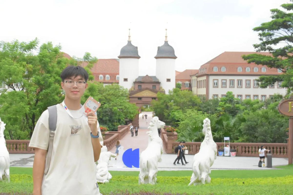 Qury亮相华为开发者大会，如何打造智能化、去中心化的跨App搜索引擎？