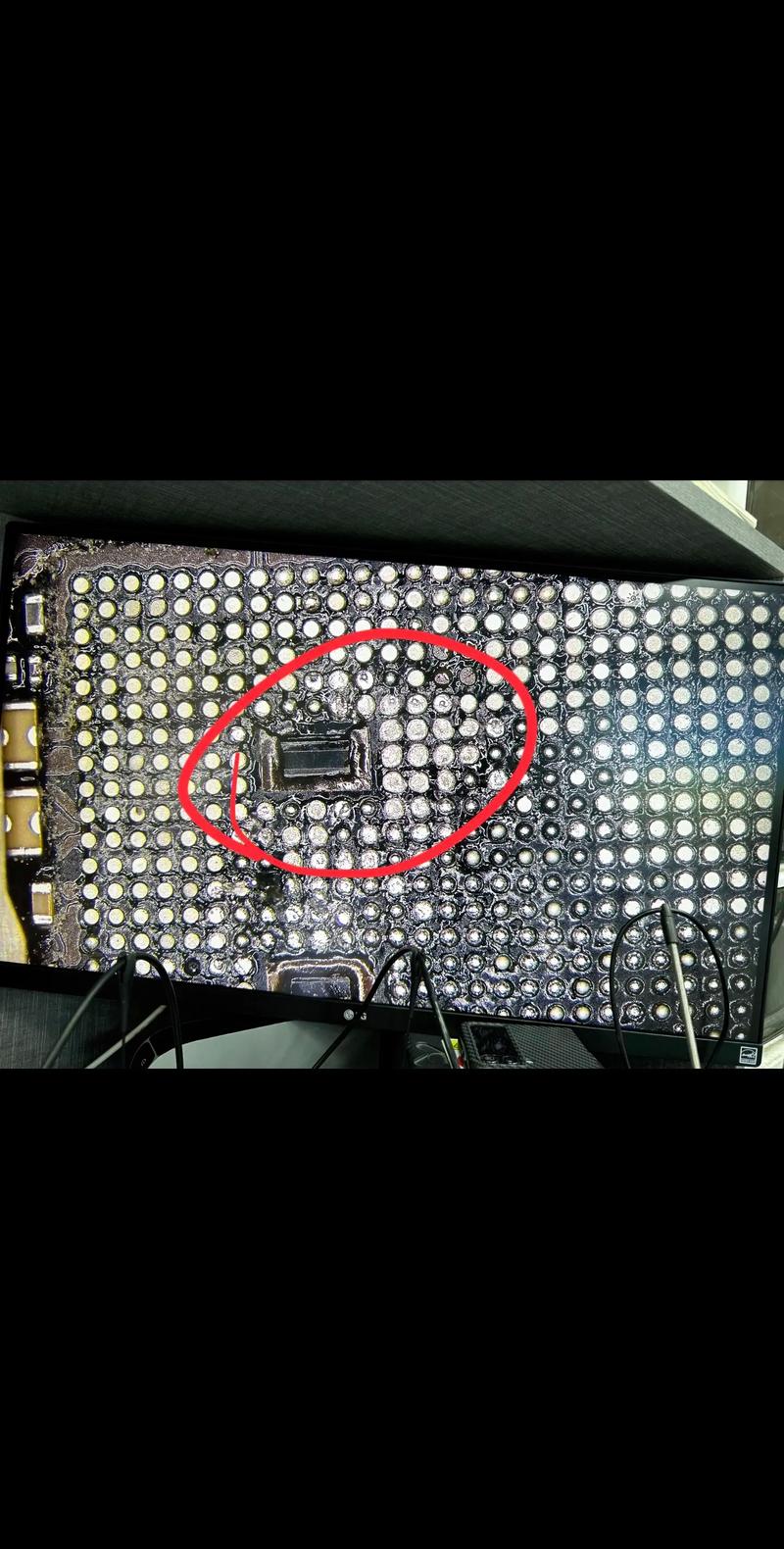 为什么在安装数据库过程中，CPU4核心处理器会频繁出现卡顿现象？