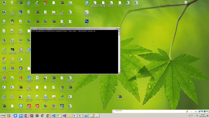 如何用Node.js和JSON构建一个动态服务器，实现长尾词查询功能？