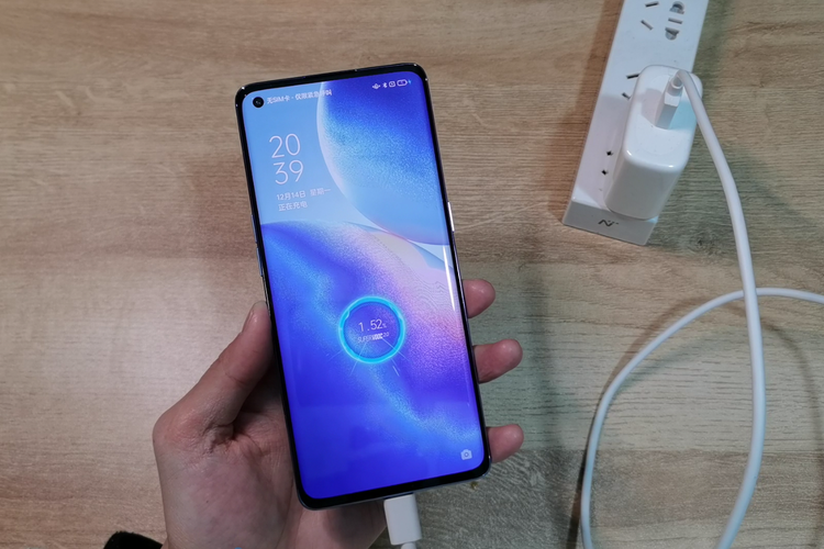 OPPO Reno5 Pro的超级充电速度有多快?仅需32分钟就能充满电吗?