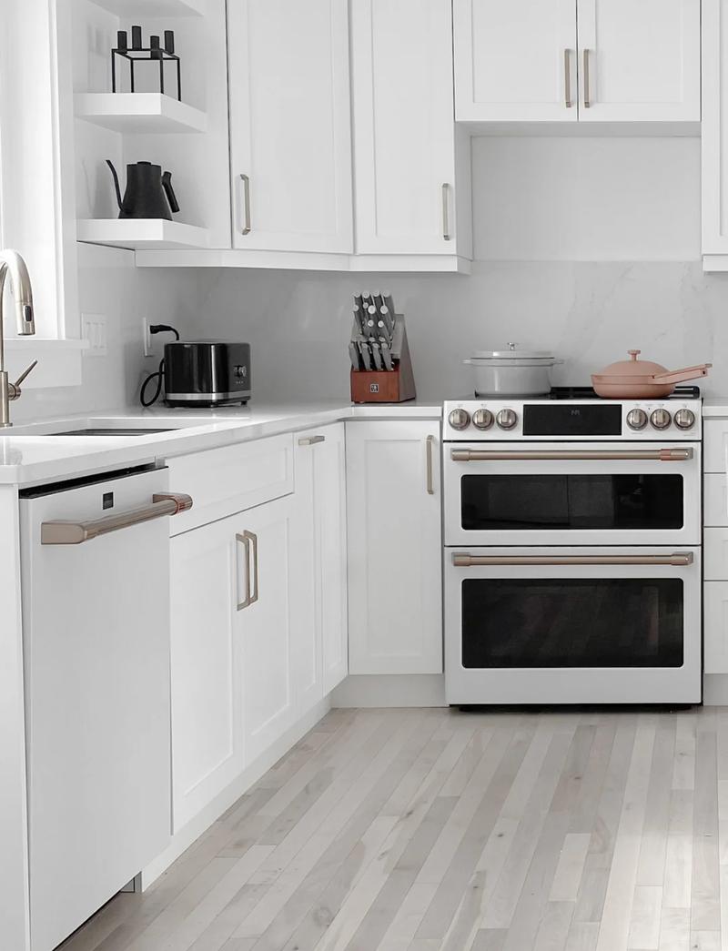 有哪些厨房电器既实用又好评如潮，适合日常家庭使用呢？