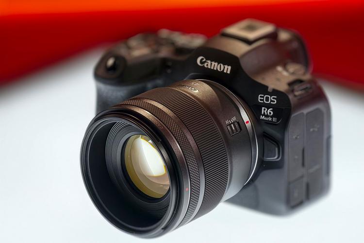 佳能EOS R6参数配置如何？这款相机值得入手吗？