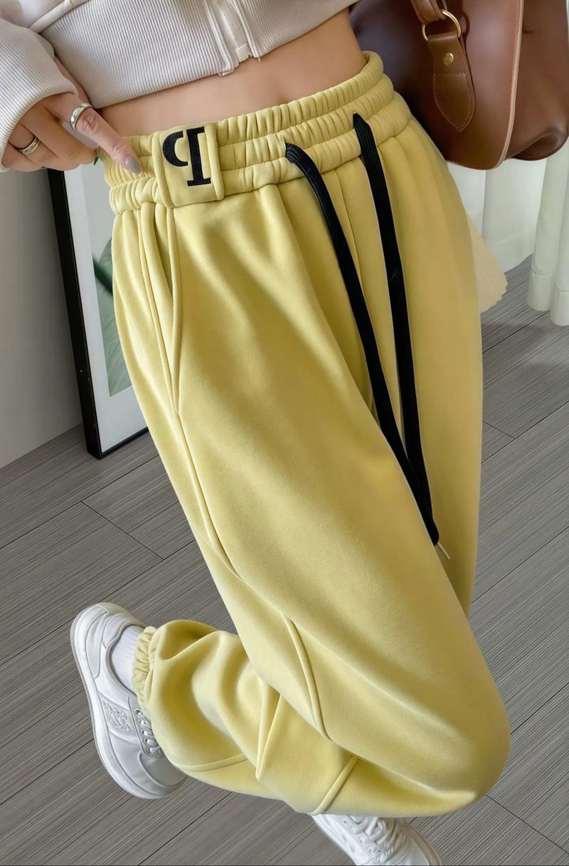 牛奶粉和营养奶粉专家，裤子与时尚潮流穿搭，有什么区别？