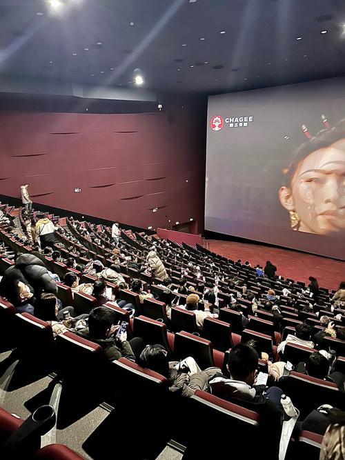 观影新境界，一秒焕新体验，这样的观影感受，你体验过吗？