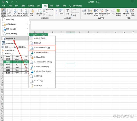 如何将LINQ中的连接操作符巧妙地应用于复杂查询？