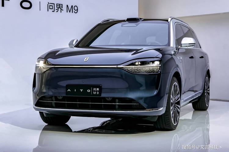 赛力斯问界M9智能功能过度，为何用户纷纷投诉不满？