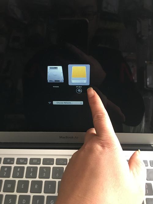 如何通过图解详细了解JsonServer的安装与启动步骤？