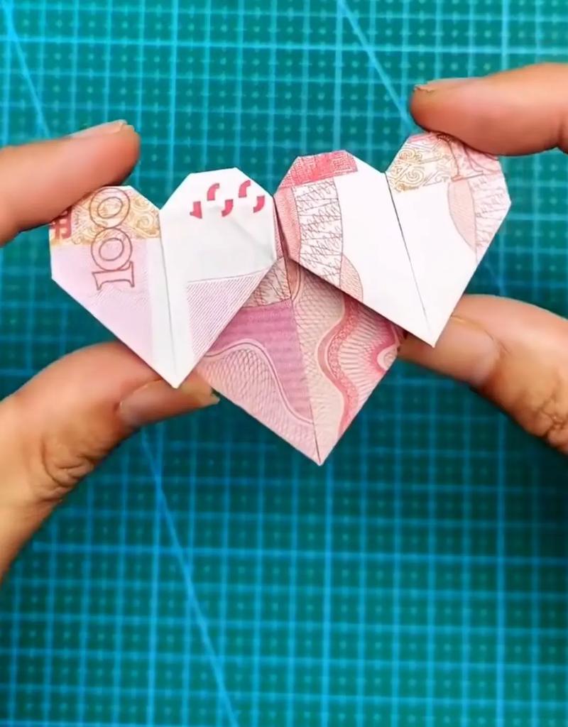 抖音记事本编写爱心小程序教程，如何实现简单易学？