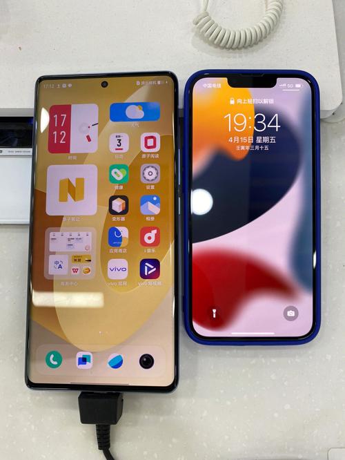 vivo X Note与13相比，在性能和摄像方面vivo的表现更出色吗？