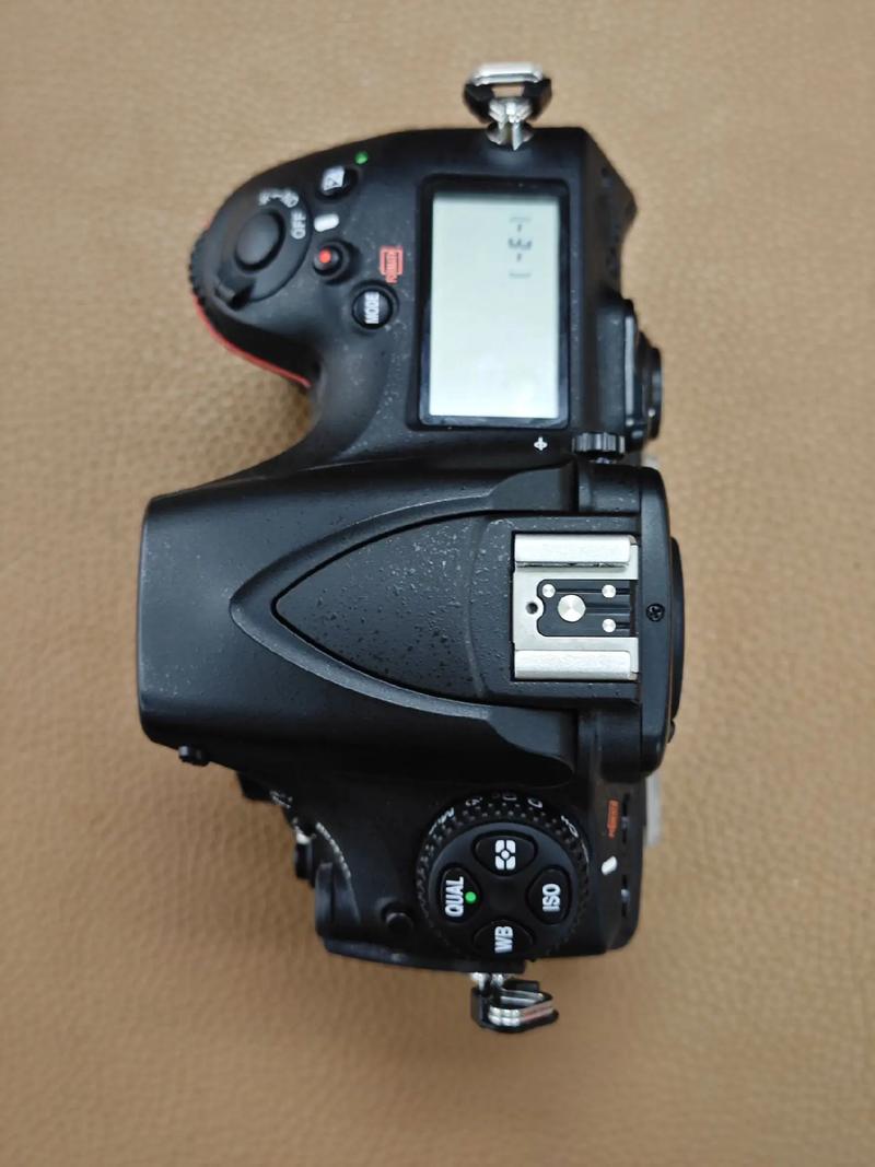 二手尼康D810相机参数配置如何？性价比高吗？值得购买吗？