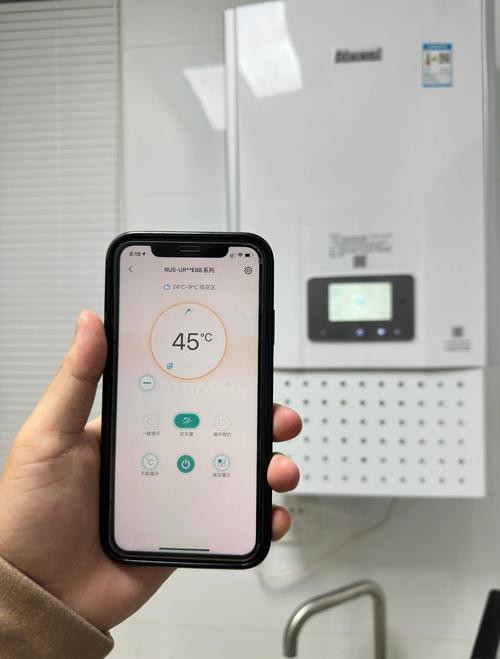 新房装修，哪种热水器适合现代家庭使用最合适？