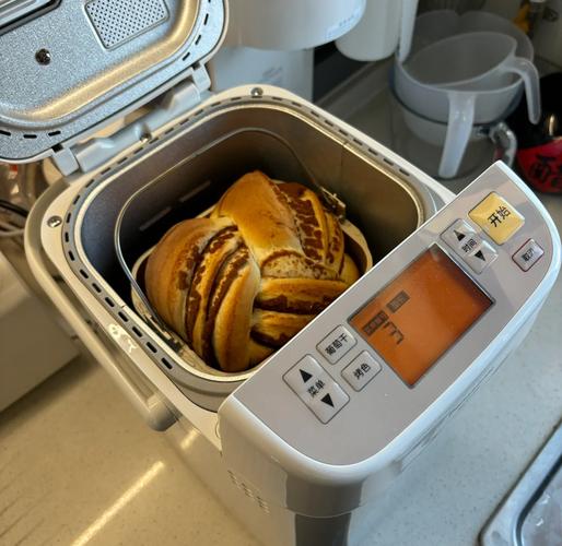 松下面包机哪款型号在制作面包方面表现最为出色？